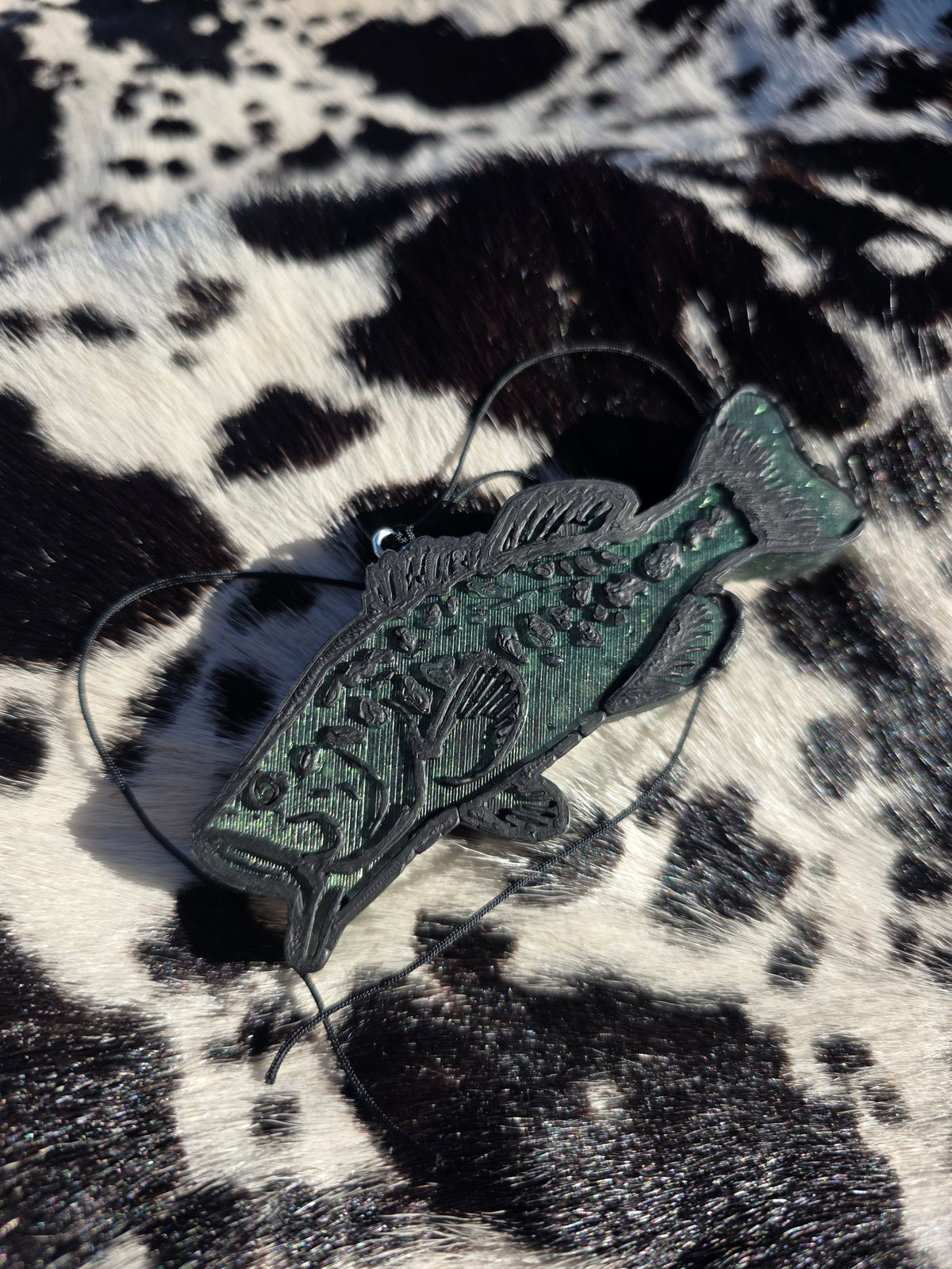 *Dark Alley* Fish